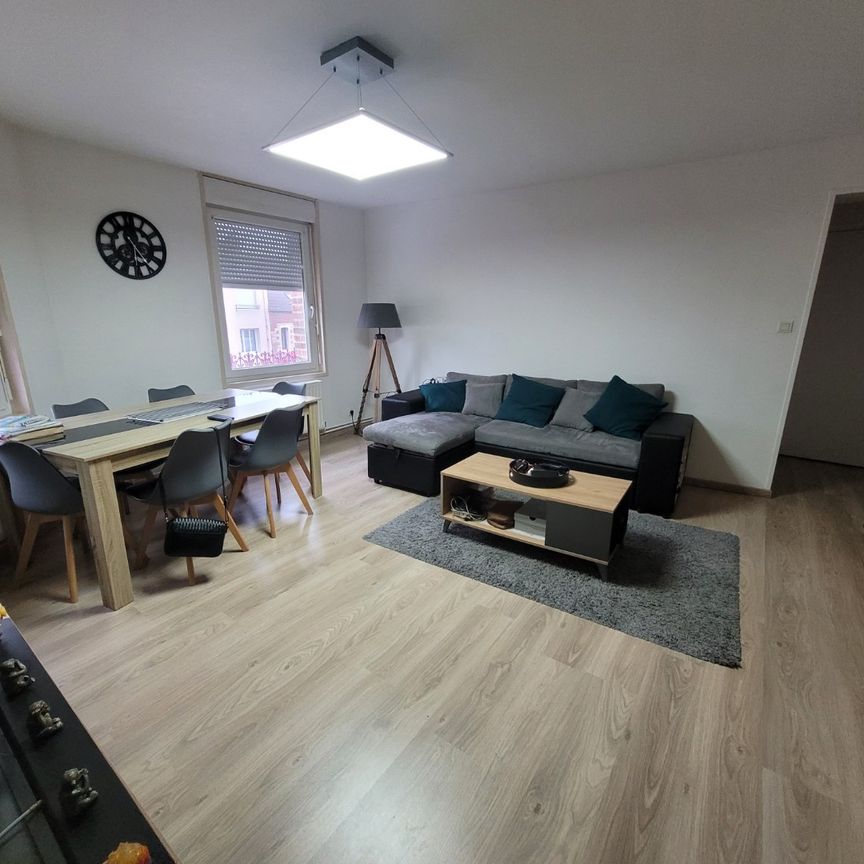 Location Appartement 3 pièces 60m² MAING 59233 - Photo 1