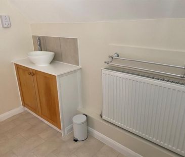 2 bedroom House To Let - Photo 5