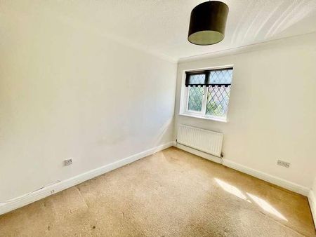 Cedar Wood Drive, Garston Watford, WD25 - Photo 5