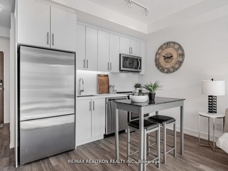 For Lease - 301 Sea Ray Avenue Unit# C312, Innisfil, Ontario - Photo 3