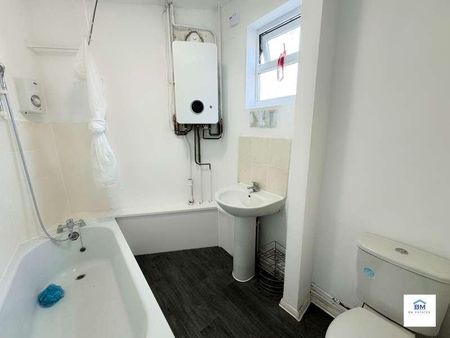 St Saviours Road, Leicester, LE5 - Photo 5