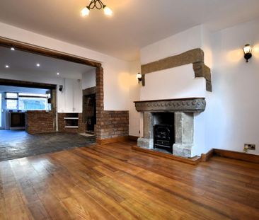 2 bedroom terraced house to rent - Photo 1