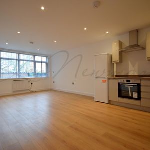 Coronation Road, Basingstoke, RG21 - Photo 2