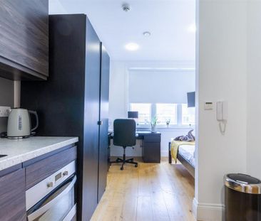 Studio to rent - Photo 5