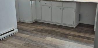 4 ET DEMI DISPONIBLE À PARTIR DU 1ER MARS 2026 - Photo 2