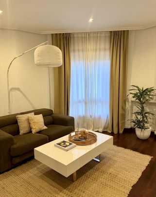 Piso de alquiler en Rúa Parque de San Lázaro, 2, Centro - Photo 1