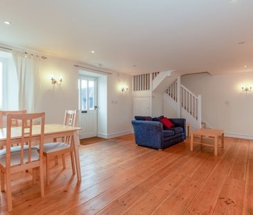 Somerton Road, Somerton - Photo 3