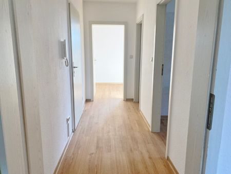 Sanierte 2 Raum Wohnung im Dachgeschoss im ruhigen Egeln-Nord - Foto 5