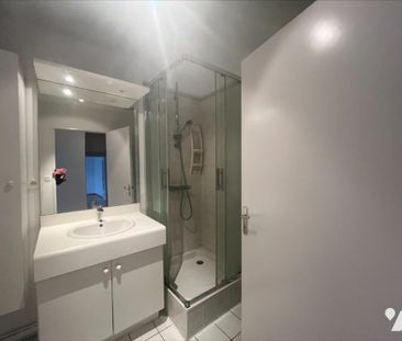 APPARTEMENT T3 - CENTRE BOURG LE RHEU - Photo 5