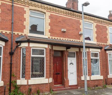 Price £950 pcm - Available Now - Unfurnished - Photo 5
