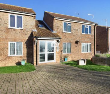 Chelmer Close, Frinton-On-Sea - Photo 1