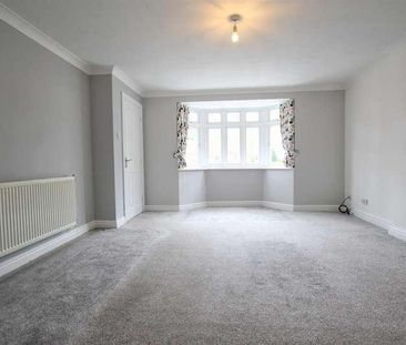 Carlton Rise, Beverley, HU17 - Photo 1