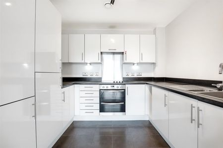 House To Let - Photo 5