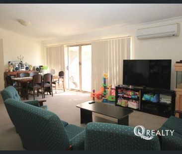 🏡Lowset Brick Home Looking For New Tenants! - Photo 1