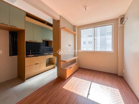 Apartamento com 2 quartos e 42m² para alugar em Sarandi, Porto Alegre. - Foto 5