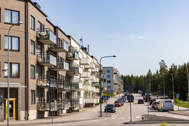 Meteorvägen 6 - Photo 1