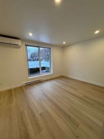 Appartement à louer - Longueuil (Saint-Hubert) (Parc de la Cité) - Photo 2