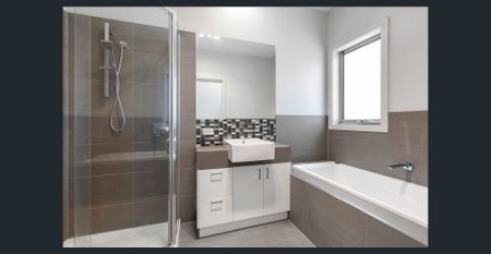 Bright and inviting two bedroom home! - Photo 4