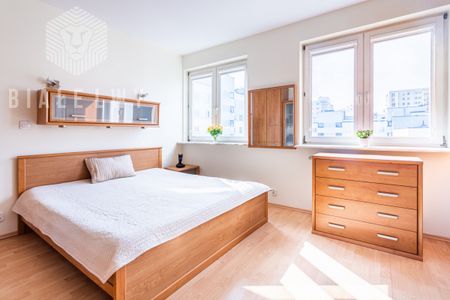 Do wynajęcia gustowny apartament blisko metra - Photo 2