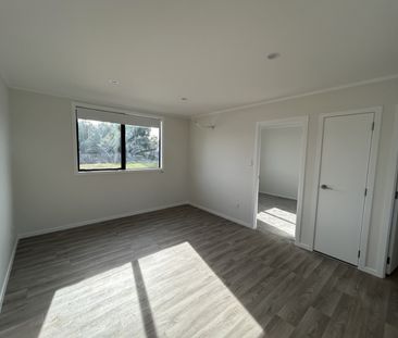 Newly Built Three Bedroom Home - Photo 3
