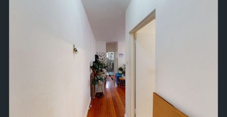 Spacious 1 Bedroom Beauty! - Photo 5