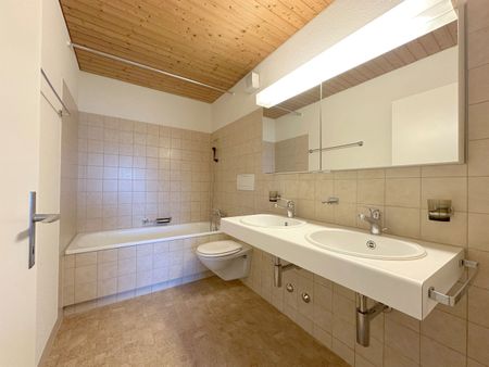 Temporary until the end of November 2026! - Photo 3