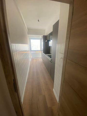Appartement te huur - Foto 4
