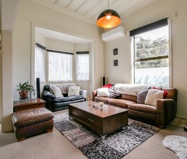 Charming 3BR Bluff Hill Home! - Photo 6
