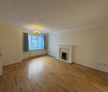 Marshwood Avenue, Poole - Photo 1