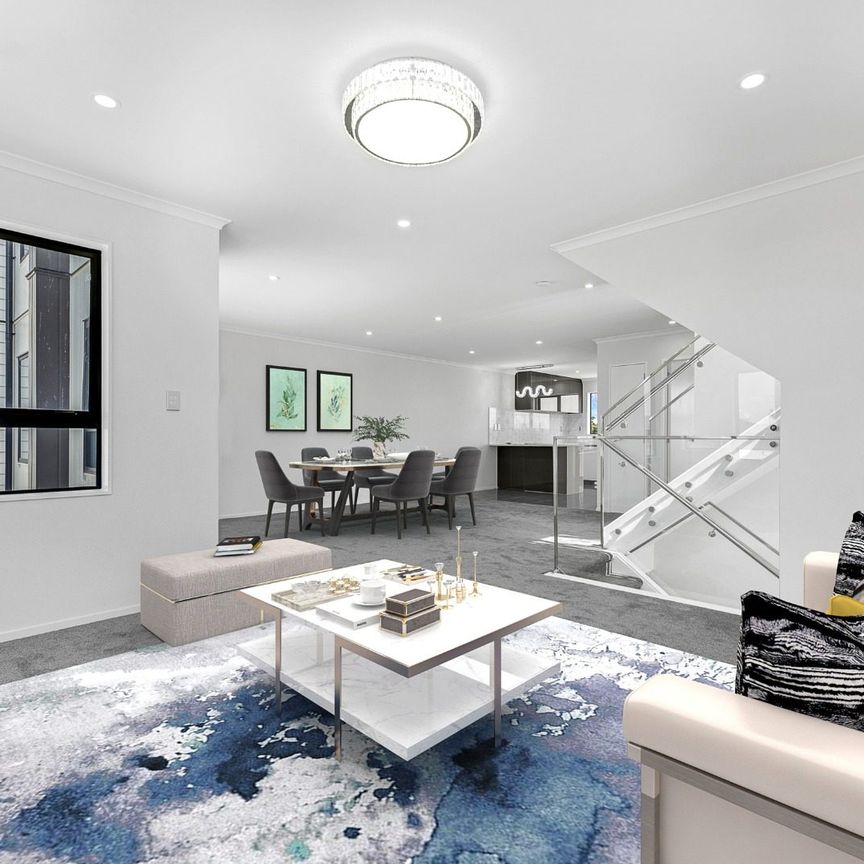 Spacious 6-Bedroom Townhouse for Rent in Manurewa – $900/Week - Photo 1