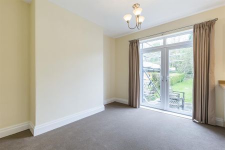 3 bedroom semi-detached house to rent - Photo 2