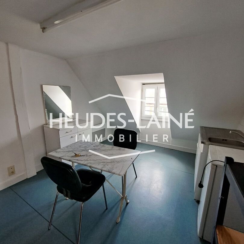 Location Appartement 1 pièce 10m² AVRANCHES 50300 - Photo 2