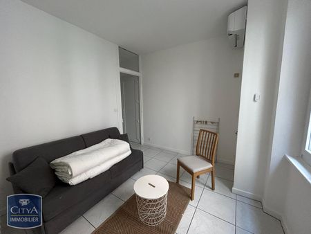 Location Appartement 1 pièce 25m² GRENOBLE 38000 - Photo 2