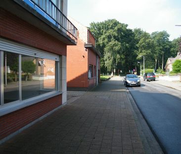 Gelijkvloers appartement met garage en terras. - Photo 4