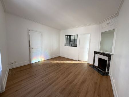 Appartement T4 près de LINAS à louer - Photo 2