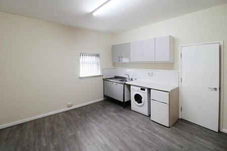 1 bedroom apartment to rent - Photo 2