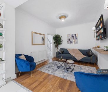 6 bedroom terraced house to rent - Photo 1