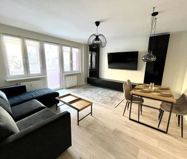 LOFT 2 pok. mieszkanie z ogródkiem os. Bukowe - Zdjęcie 1