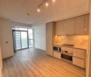 For Lease - 8 Interchange Way Unit# 2615, Vaughan, Ontario - Photo 5