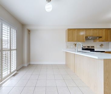 For Lease - 4783 Apple Blossom Circle, Mississauga, Ontario - Photo 5