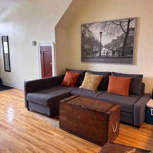 Cession de bail - Grand 3 1/2 MEUBLÉ & TOUT INCLUS & AC - Photo 2