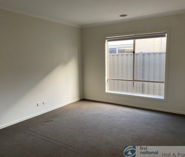 MODERN COMFORT AND FAMILY LIVING - Photo 4