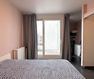 Recent appartement met 1 slaapkamer dichtbij het centrum van Beveren - Photo 4