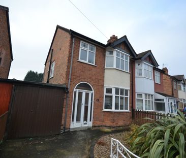 3 bed Semi-Detached House for Rent - Photo 5