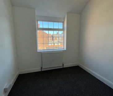 Hedon Road, HULL - Photo 1