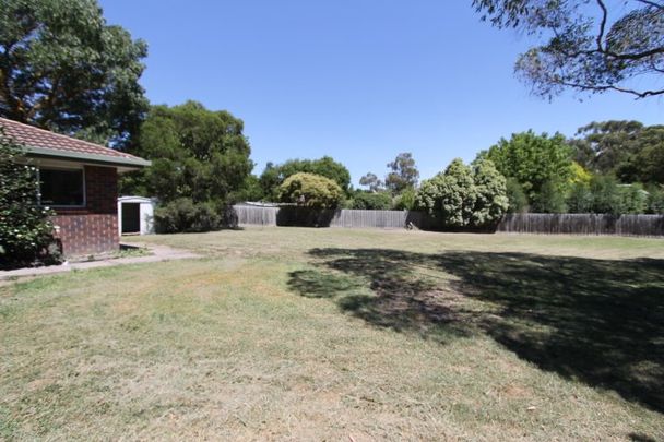 4 Berry Court, Lilydale - Photo 1