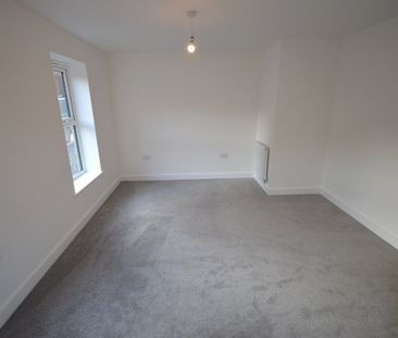 2 bedroom house to rent - Photo 1