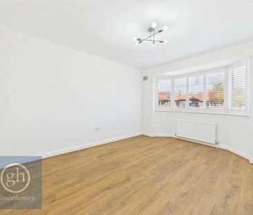 Berkeley Close, Ruislip, HA4 - Photo 2