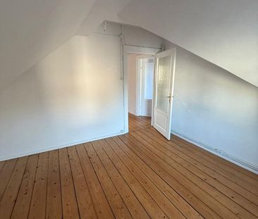 Charmanter 3-Zi-Altbau in Blankenese: Als Wohnbüro, Praxis, Atelier... - Foto 4