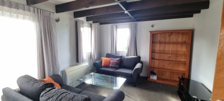 2 Bedroom In Birkdale - Photo 2